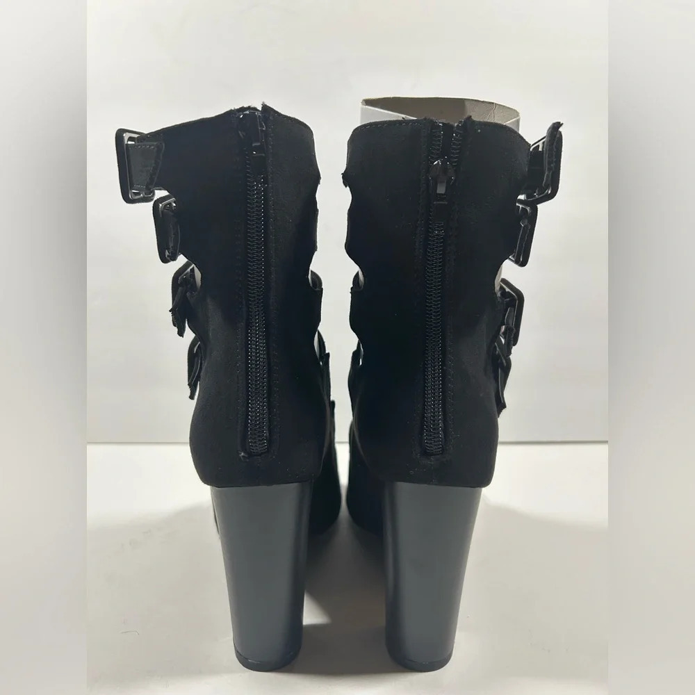 NIB!Olivia Jorgensen "Murray" 7 Buckles - Back Zipper - Pee a Boo Toe - Size 9 - Picture 9 of 14